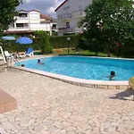 Daire In With Sea View, Balcony, Air Conditioning, Wlan 819-6 Poreč