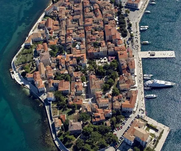 In With Sea View, Balcony, Air Conditioning, Wlan 819-6 * Poreč